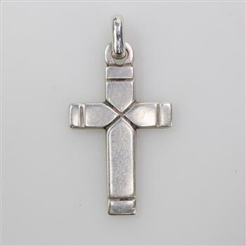 James Avery Silver Plain Latin Cross Pendant, 3.55g