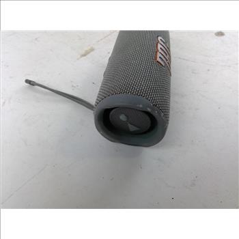 JBL Flip 6 Bluetooth Speaker