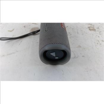 JBL Flip 6 Bluetooth Speaker