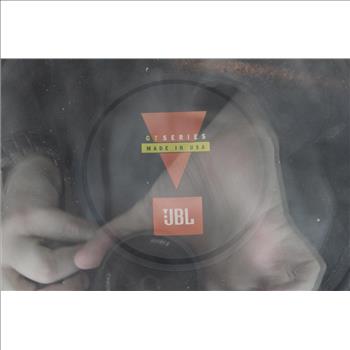 JBL GT Series Subwoofer In Thunderbox Carpeted Speaker Box