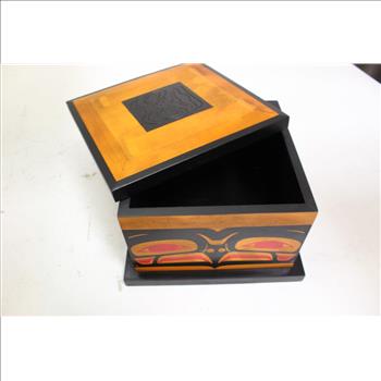 Jewelry Box: C Wonder And Unknown Brand: 2 Items