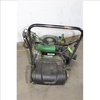 John Deere Intek 7.0 Lawn Mower