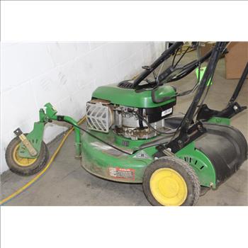John Deere Intek 7.0 Lawn Mower