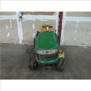 John Deere Riding Lawn Mower