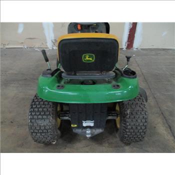 John Deere Riding Lawn Mower