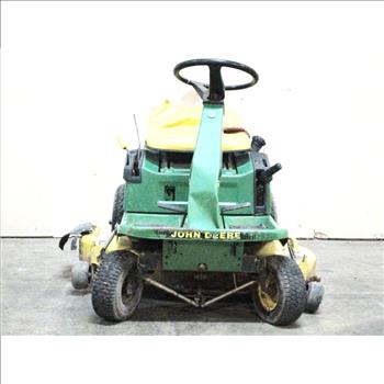 John Deere Riding Lawn Mower