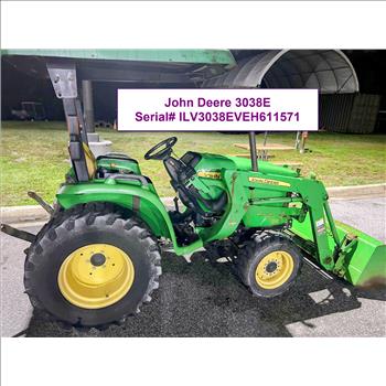 John Deere Tractor VC# 00222349 (Orlando, FL 32825)