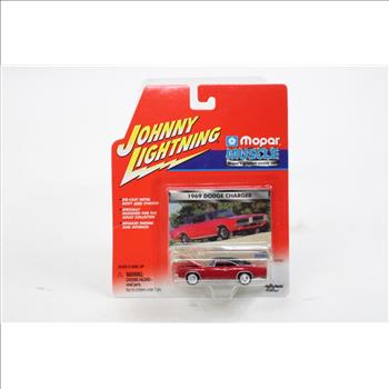 Johnny Lighting Mopar Muscle 1969 Dodge Charger