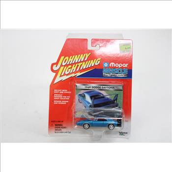 Johnny Lightning Mopar Muscle 1969 Dodge Daytona