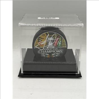Jonathan Toews Autographed Chicago Blackhawks 2013 Stanley Cup Champions Hockey Puck