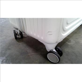 Jones Hardside Rolling Luggage