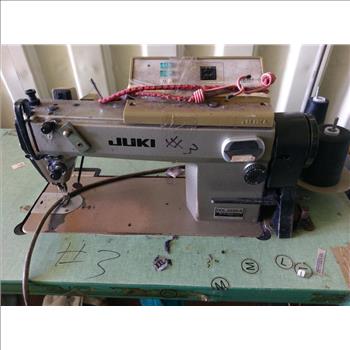 Juki SC-120 Sewing Machine With Table