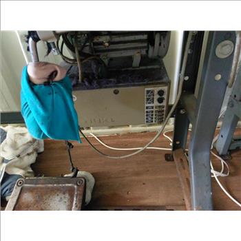 Juki SC-120 Sewing Machine With Table