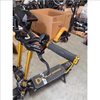 Kaabo Wolf Warrior E-Scooter