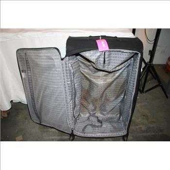 Kenneth Cole Reaction Large 4-Wheel Suitcase, Black