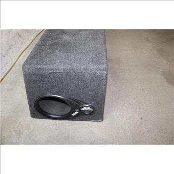 Kicker Dual Subwoofer Box
