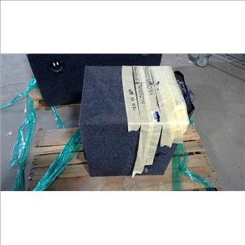 Kicker Speaker In Enclosure With Nitro Amplifier