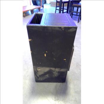 Kicker Speaker With Box