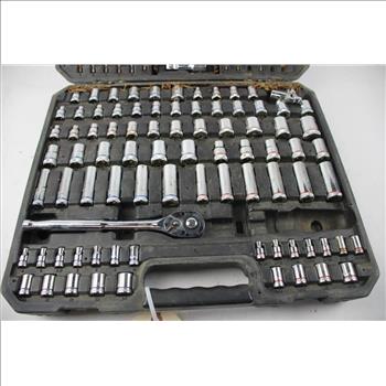 Kirkland Ratchet And Socket Set