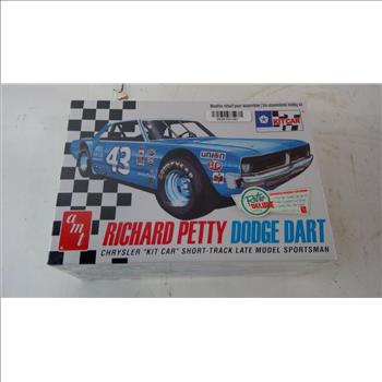 Kit Car Richard Petty Dodge Dart Model Car