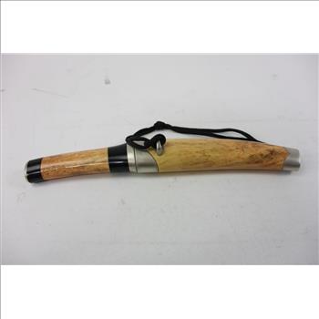 Knife With Wood Grain Handle