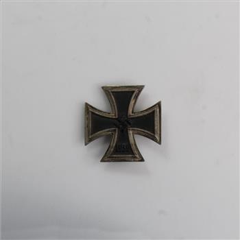 Knight's Cross Of The Iron Cross Pin