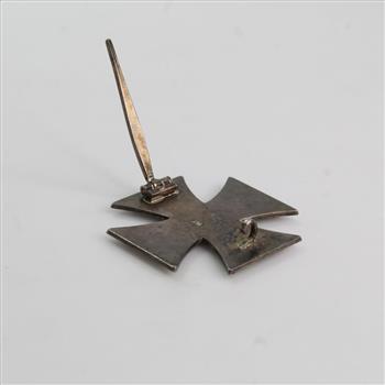 Knight's Cross Of The Iron Cross Pin