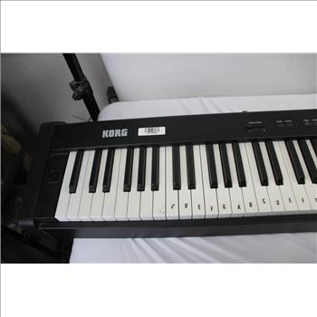 Korg SP-100 88-Key Digital Piano