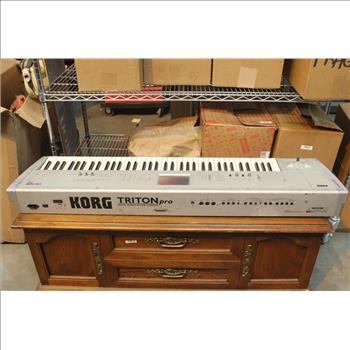 Korg Triton Pro 76 Key Workstation