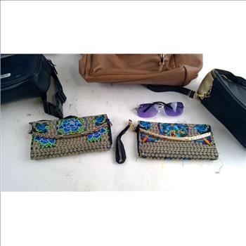 Lacoste Handbag And More 5+ Pieces