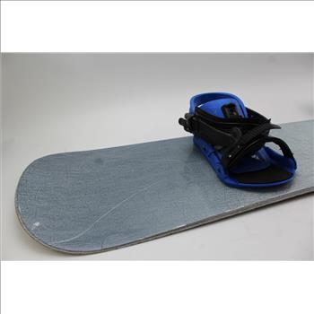 Lamar Snowboard With Bindings