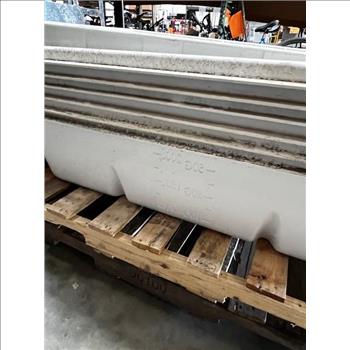 Large Capacity Plastic Tubs