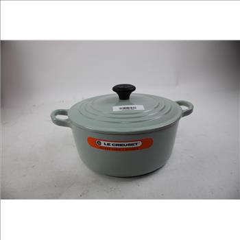 Le Creuset Second Choix Pot