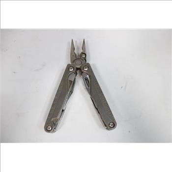 Leatherman Charge Titanium Multi-Tool