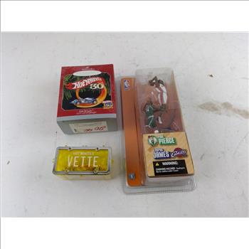 Lebron James Figure And More 3 Pieces