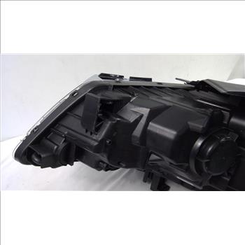 Left Headlight PP-TD30