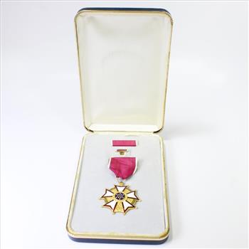 Legion Of Merit U.S. Medal With Lapel Pin