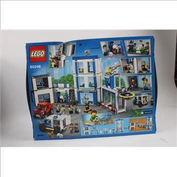 LEGO City Police Station
