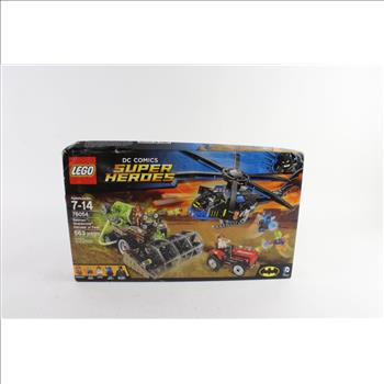 Lego DC Comics Super Heroes Batman Scarecrow Harvest of Fear