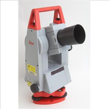 Leica TCR110C Total Station With Batteries And Charger In Case