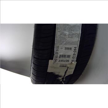 Lemans 195/70R14 Tire, 1 Piece