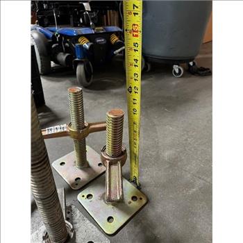 Leveling Jacks For Scaffolding