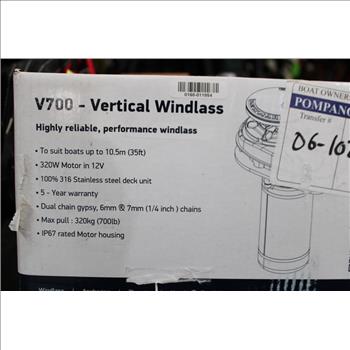 Lewmar V700 Vertical Windlass