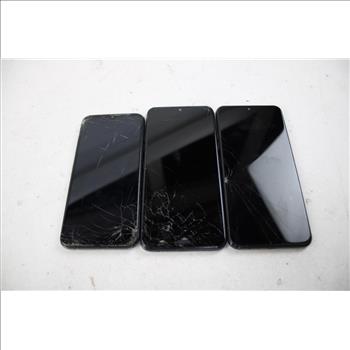 LG Cell Phone Lot, 3 Pieces, Sold For Parts