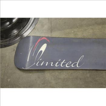 Limited Snowboard; 157cm