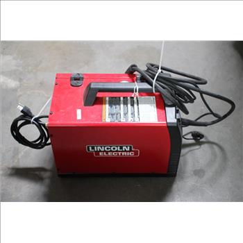 Lincol Electric Red Welding Machine