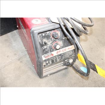 Lincoln Electric Easy-core 125 Welder