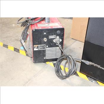 Lincoln Electric Easy-core 125 Welder