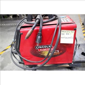 Lincoln Electric Weld Pak 3200 HD