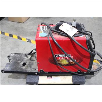 Lincoln Electric Weld Pak 3200 HD